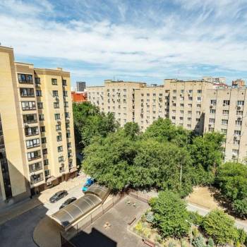 Продается 3-х комнатная квартира, 80 м²