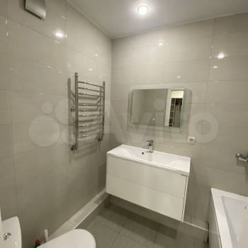 Продается 1-комнатная квартира, 40 м²