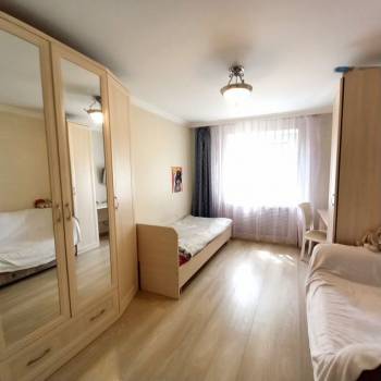 Продается 2-х комнатная квартира, 56 м²