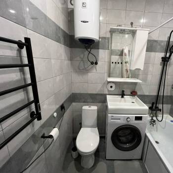 Сдается 1-комнатная квартира, 43 м²