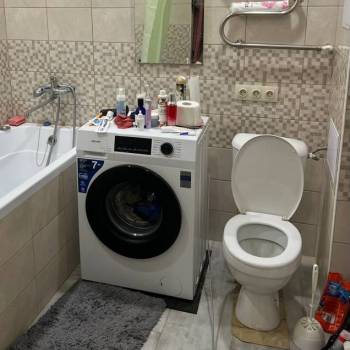 Продается 1-комнатная квартира, 37 м²