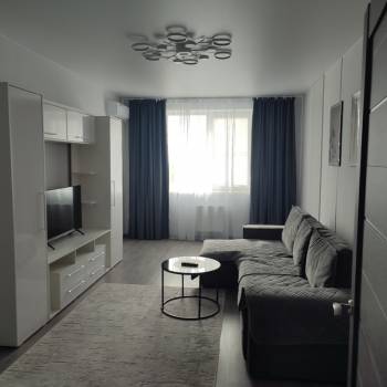Сдается Многокомнатная квартира, 82,5 м²