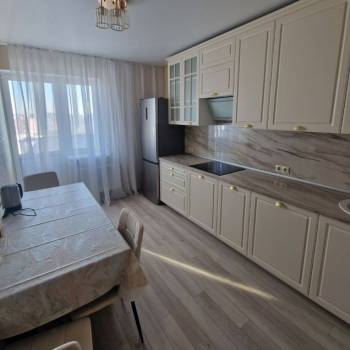 Сдается 2-х комнатная квартира, 55 м²
