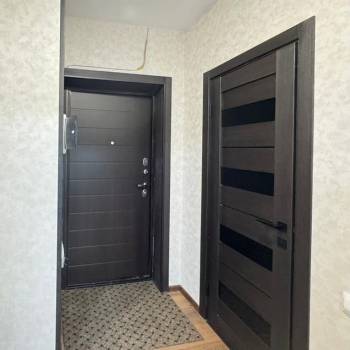 Сдается 1-комнатная квартира, 50 м²