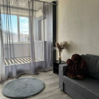 Сдается 1-комнатная квартира, 50 м²