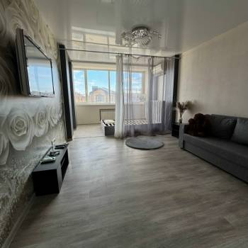 Сдается 1-комнатная квартира, 50 м²