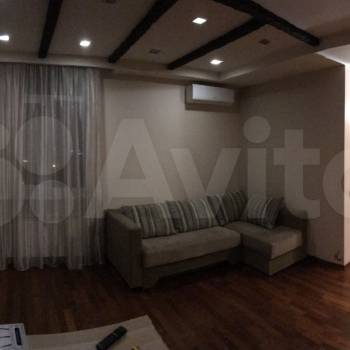 Сдается 2-х комнатная квартира, 72 м²