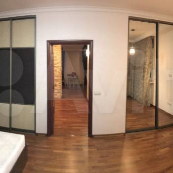 Сдается 2-х комнатная квартира, 72 м²