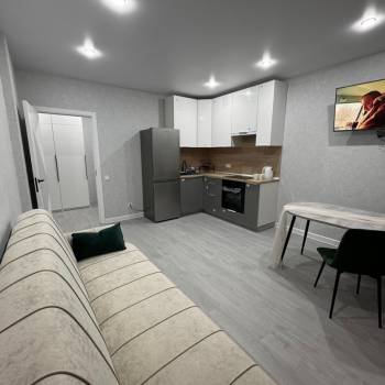 Сдается 1-комнатная квартира, 58 м²