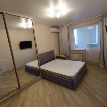 Сдается 1-комнатная квартира, 39 м²