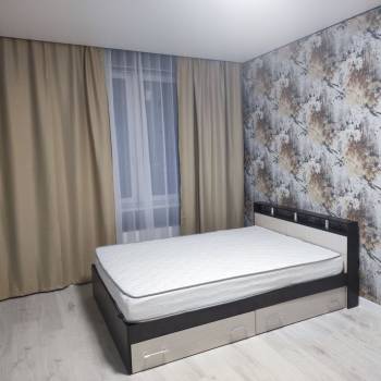 Продается 1-комнатная квартира, 33 м²