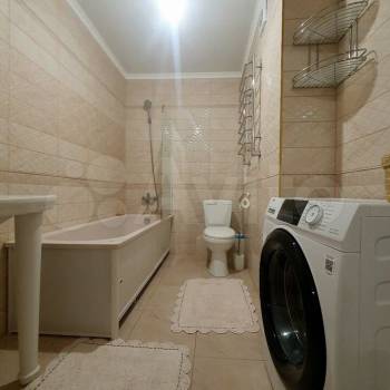 Сдается 2-х комнатная квартира, 60 м²