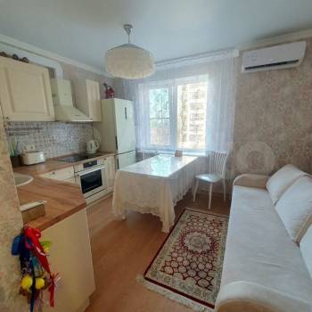 Сдается 2-х комнатная квартира, 60 м²