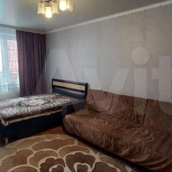 Продается 1-комнатная квартира, 39 м²