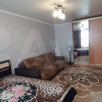 Продается 1-комнатная квартира, 39 м²