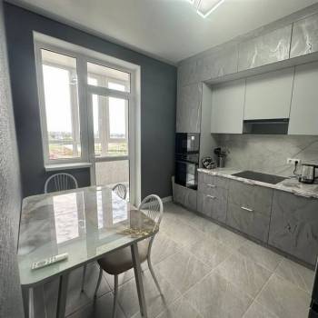 Сдается 1-комнатная квартира, 37 м²