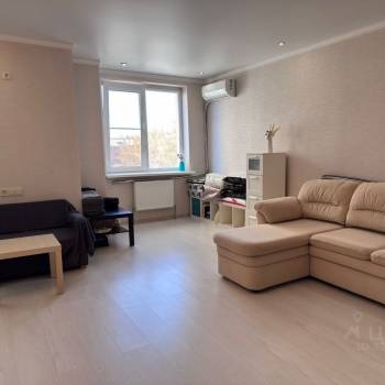 Продается 1-комнатная квартира, 42,4 м²