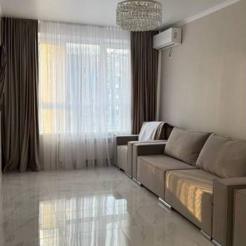 Сдается 1-комнатная квартира, 42 м²