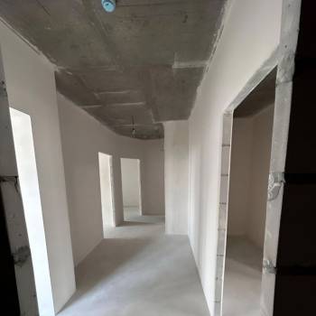 Продается 3-х комнатная квартира, 93 м²