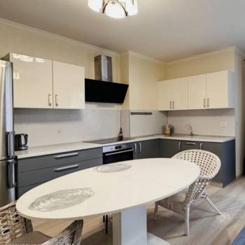 Сдается Многокомнатная квартира, 110 м²