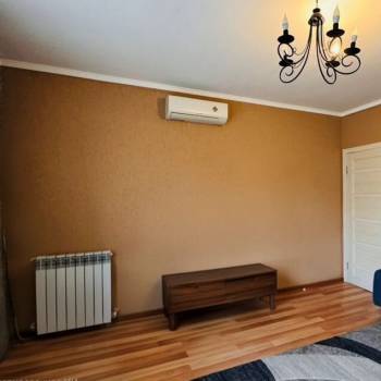 Сдается Многокомнатная квартира, 110 м²