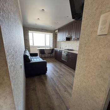 Продается 2-х комнатная квартира, 56 м²