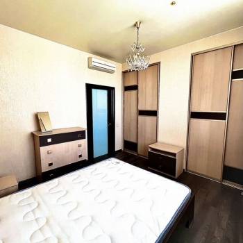 Сдается 2-х комнатная квартира, 72 м²