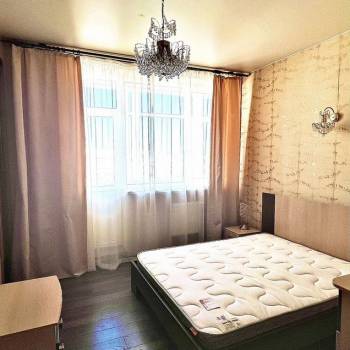 Сдается 2-х комнатная квартира, 72 м²