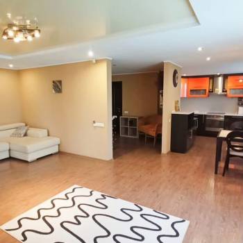 Продается Многокомнатная квартира, 134,3 м²