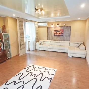 Продается Многокомнатная квартира, 134,3 м²