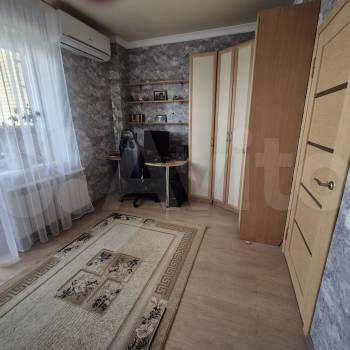 Продается 3-х комнатная квартира, 98 м²