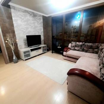 Продается 3-х комнатная квартира, 98 м²