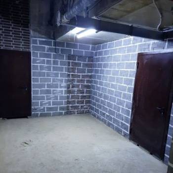 Продается Нежилое помещение, 4 м²