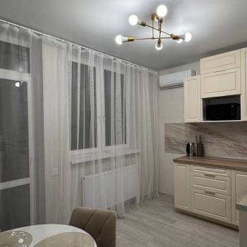 Сдается 1-комнатная квартира, 40 м²