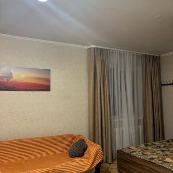 Сдается 1-комнатная квартира, 38 м²