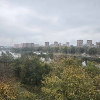 Продается Многокомнатная квартира, 150 м²