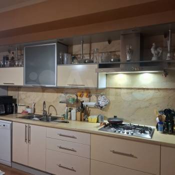 Продается Многокомнатная квартира, 150 м²