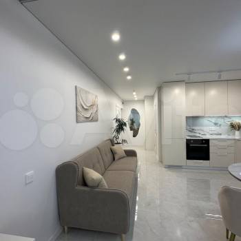 Продается 1-комнатная квартира, 40 м²