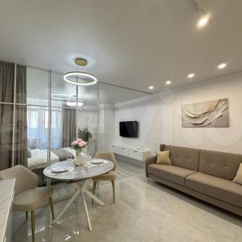 Продается 1-комнатная квартира, 40 м²