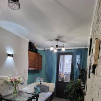 Продается 2-х комнатная квартира, 57 м²