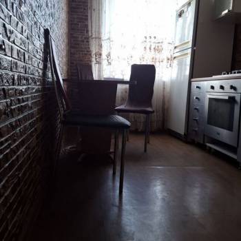 Сдается Многокомнатная квартира, 60 м²