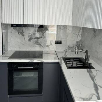 Продается 1-комнатная квартира, 40 м²