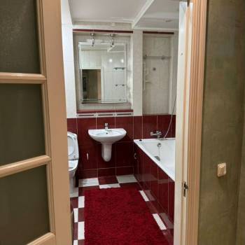 Сдается Многокомнатная квартира, 70 м²