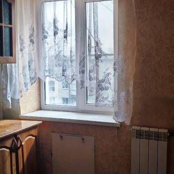 Продается 1-комнатная квартира, 32 м²