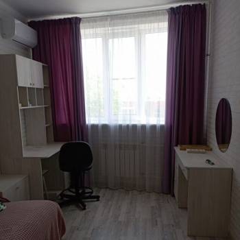 Продается 1-комнатная квартира, 37 м²