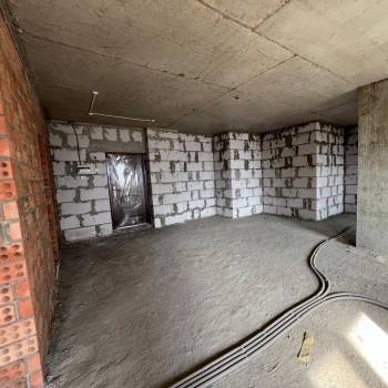 Продается 1-комнатная квартира, 70 м²