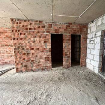 Продается 1-комнатная квартира, 70 м²