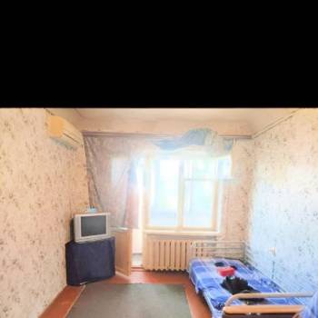 Продается 1-комнатная квартира, 33 м²