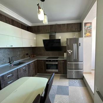 Сдается Многокомнатная квартира, 80 м²