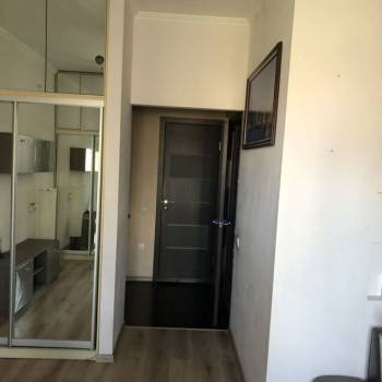 Продается 1-комнатная квартира, 33 м²